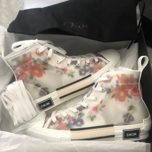 dior flower converse